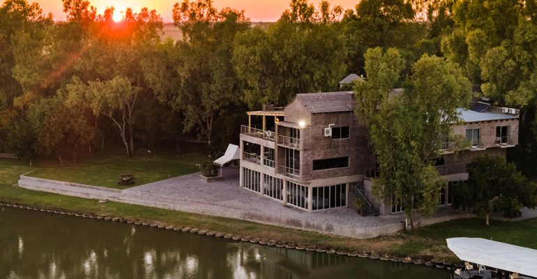 Camping on the Vaal